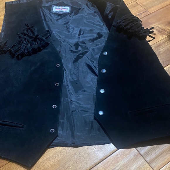 Leather Minnetonka Fringe Vest-Rare vintage find - Picture 6 of 8